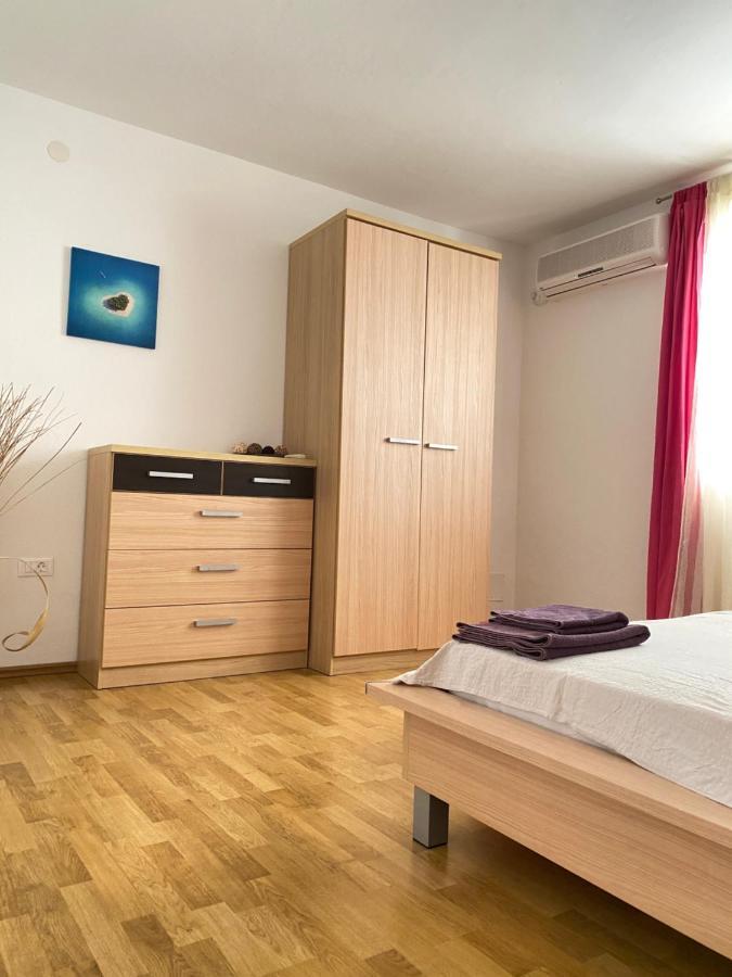 D.O.O. Yury Apartment Trogir Eksteriør billede