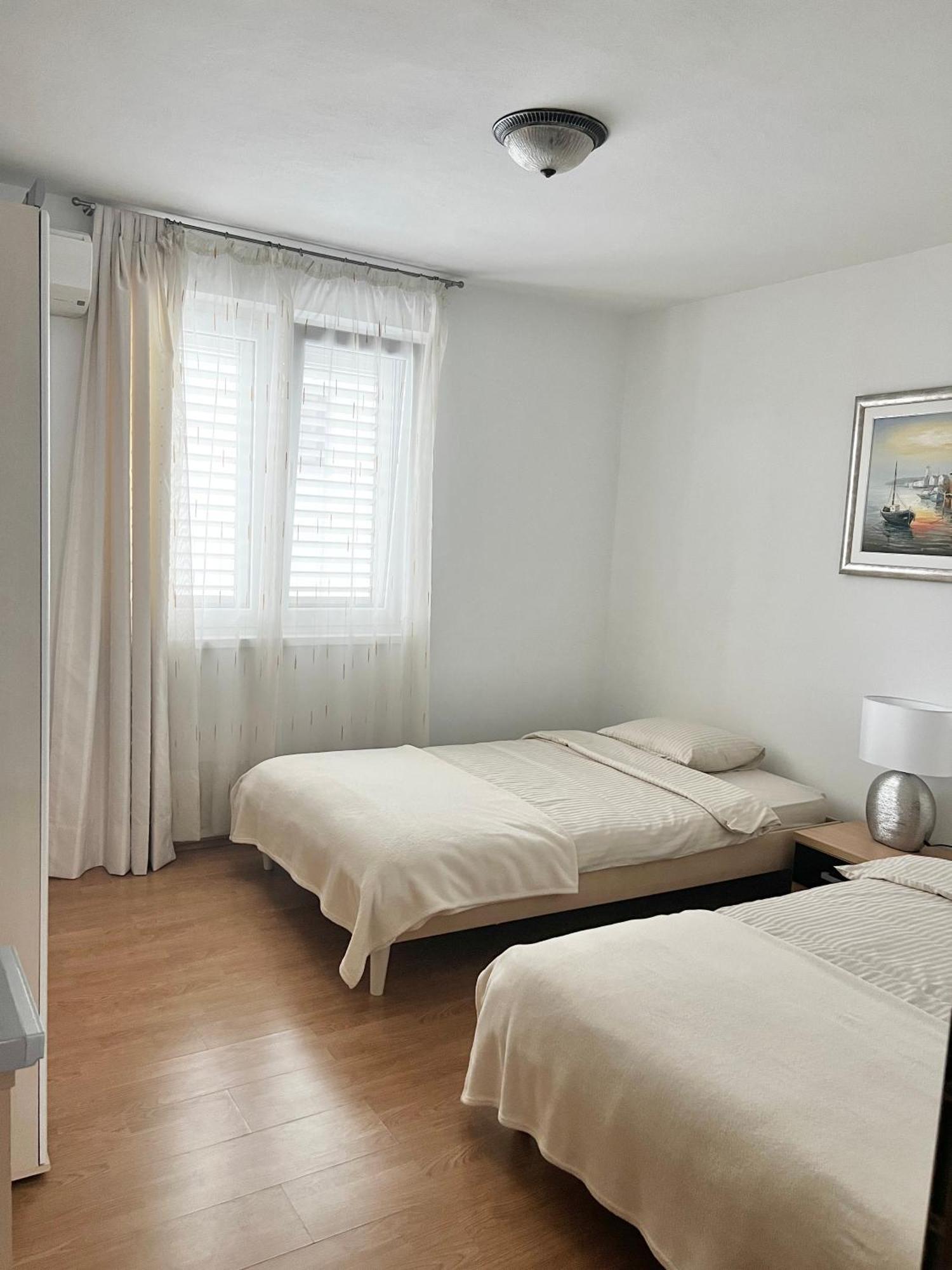 D.O.O. Yury Apartment Trogir Eksteriør billede